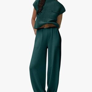 Green Wide Leg High-Waisted Pants